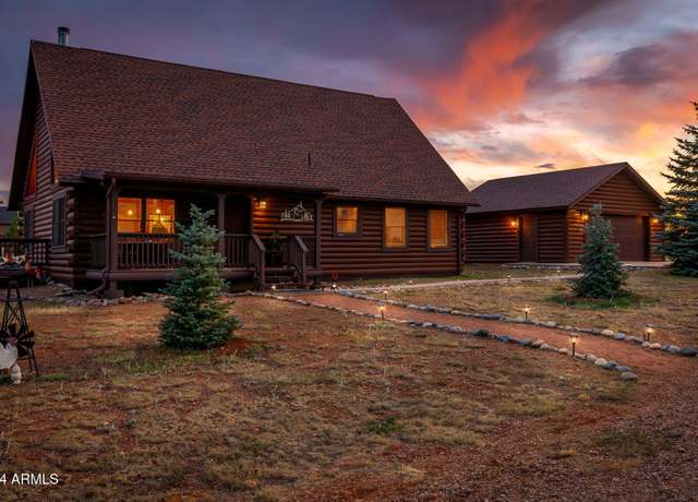 Property at 2245 Bear Claw Dr, Overgaard, AZ 85933, 3 beds, 3 baths