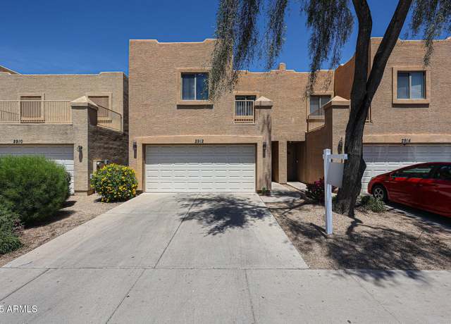 Property at 2912 E Eberle Ln, Phoenix, AZ 85032, 3 beds, 2.5 baths