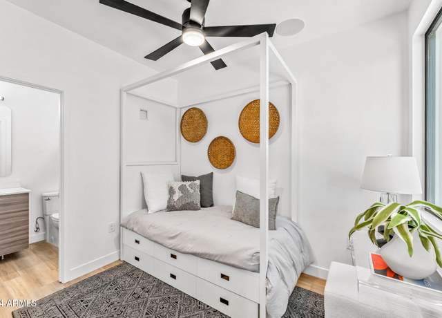Property at 4220 N 32nd St #2, Phoenix, AZ 85018, 3 beds, 3 baths