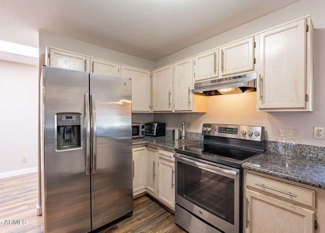 Property at 220 N 22nd Pl #2097, Mesa, AZ 85213, 2 beds, 2 baths