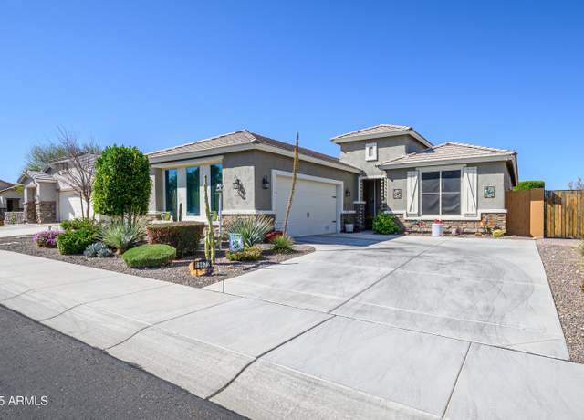Property at 19672 N 260th Ave, Buckeye, AZ 85396, 2 beds, 2 baths