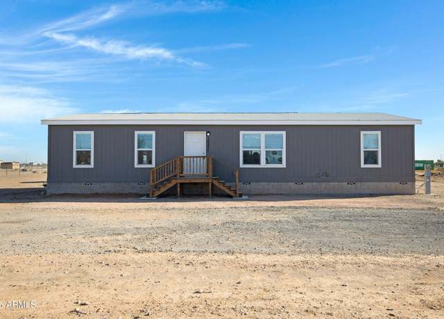 Property at 10277 E Roberts Rd, San Tan Valley, AZ 85143, 3 beds, 2 baths