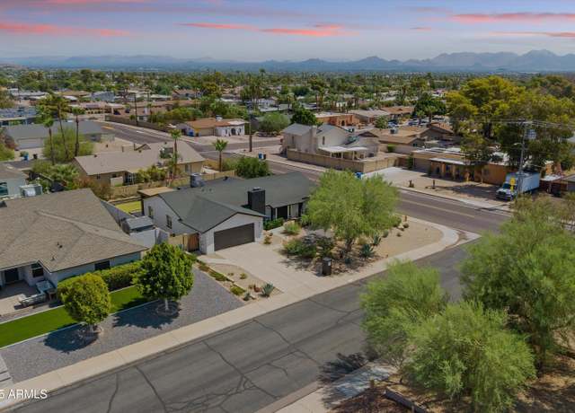 Property at 2366 E Becker Ln, Phoenix, AZ 85028, 3 beds, 2 baths