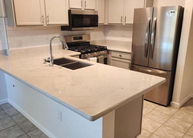 Property at 125 S 56th St #12, Mesa, AZ 85206, 2 beds, 2.5 baths