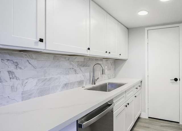 Property at 600 S Dobson Rd #175, Mesa, AZ 85202, 2 beds, 1 bath