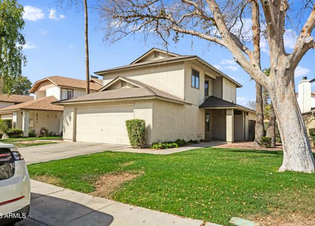 Property at 10024 W Montecito Ave, Phoenix, AZ 85037, 2 beds, 2.5 baths