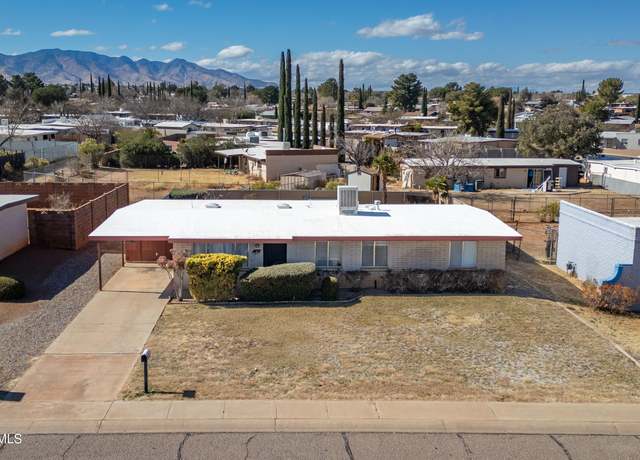 Property at 432 Giulio Cesare Ave, Sierra Vista, AZ 85635, 3 beds, 2 baths