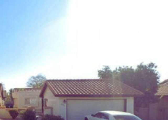 Property at 2221 E Florian Ave, Mesa, AZ 85204, 2 beds, 2 baths