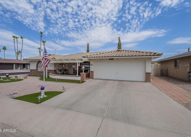 Property at 8242 E Lomita Ave, Mesa, AZ 85209, 2 beds, 2 baths