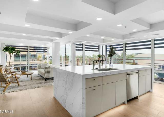 Property at 7137 E Rancho Vista Dr #5001, Scottsdale, AZ 85251, 2 beds, 2 baths