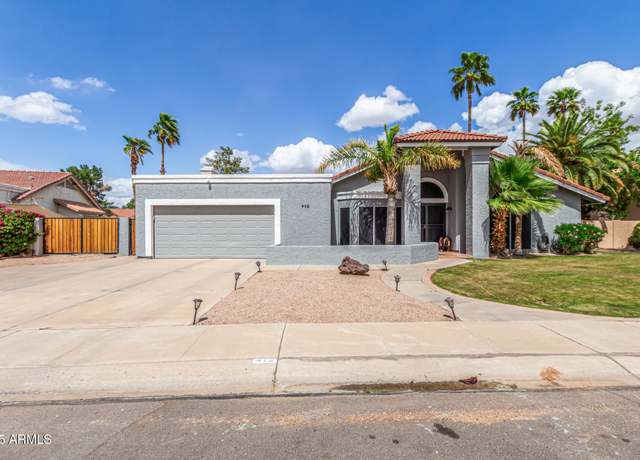 Property at 412 W Curry St, Chandler, AZ 85225, 4 beds, 2 baths