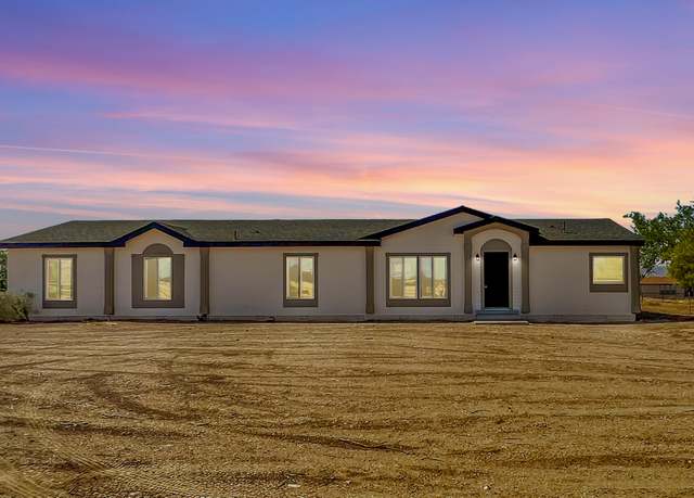 Property at 22631 W Duane Ln, Wittmann, AZ 85361, 4 beds, 3 baths