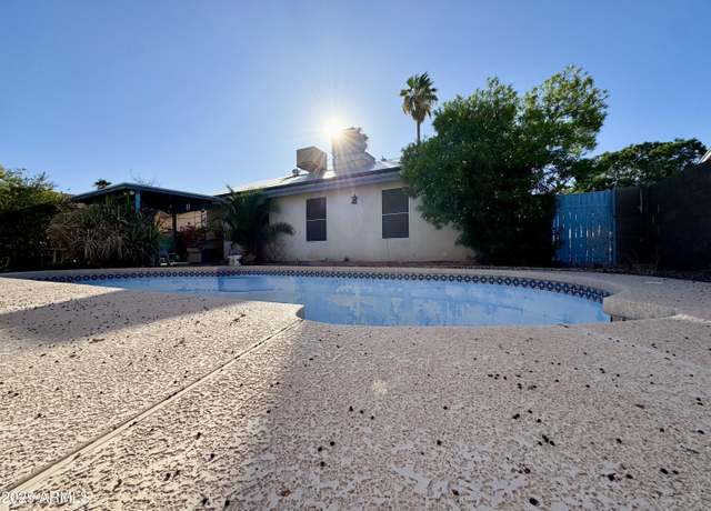 Property at 6631 N 85th Ave, Glendale, AZ 85305, 3 beds, 2 baths