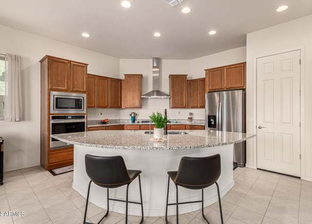 Property at 7266 W Meadowlark Way, Florence, AZ 85132, 2 beds, 2 baths