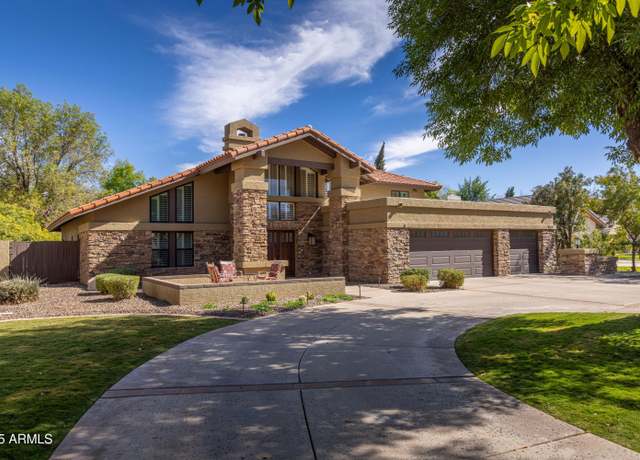 Property at 8373 S Forest Ave, Tempe, AZ 85284, 4 beds, 3.5 baths