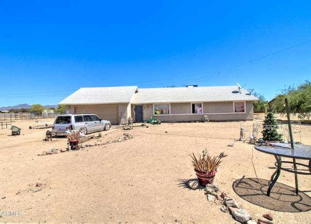 Property at 22222 W Lower Buckeye Rd, Buckeye, AZ 85326, 3 beds, 2 baths