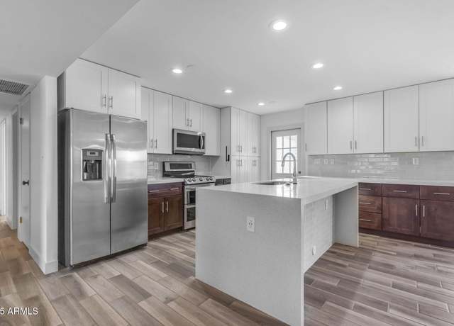Property at 2447 E LA Jolla Dr, Tempe, AZ 85282, 3 beds, 1.75 baths