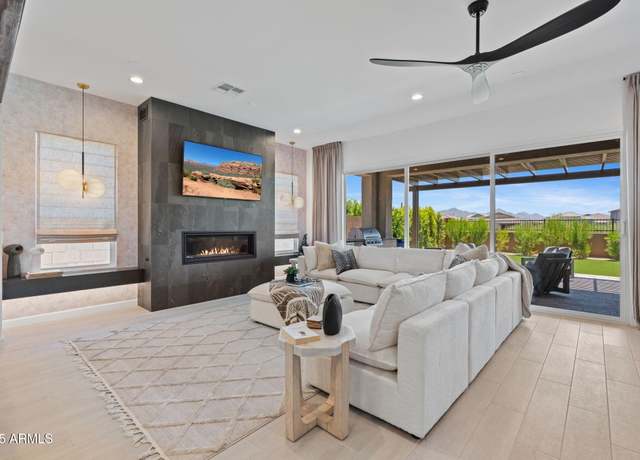Property at 21315 N 59th Ter, Phoenix, AZ 85054, 4 beds, 3 baths