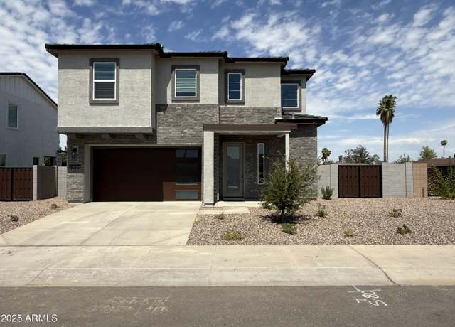 Property at 630 W Laredo St, Chandler, AZ 85225, 3 beds, 2.5 baths