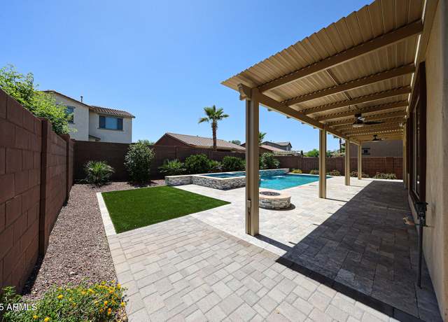 Property at 17947 W Jojoba Rd, Goodyear, AZ 85338, 3 beds, 2.5 baths