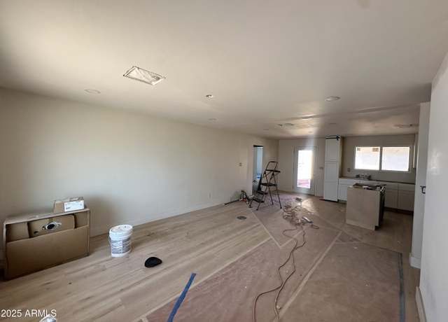 Property at 3725 E Karen Dr, Phoenix, AZ 85032, 4 beds, 3 baths