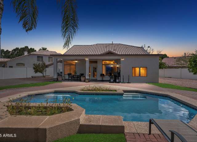Property at 16428 N 39th Pl, Phoenix, AZ 85032, 4 beds, 2.5 baths