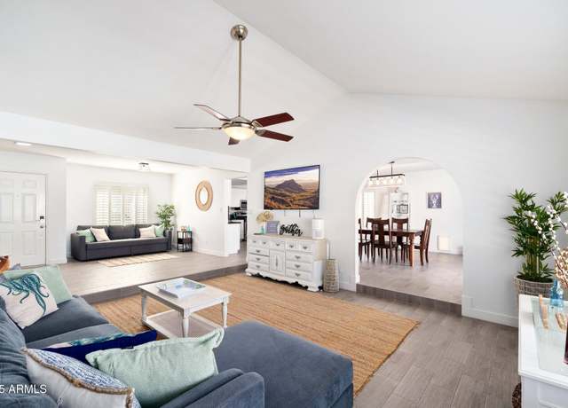 Property at 15212 N 53rd St, Scottsdale, AZ 85254, 3 beds, 2 baths