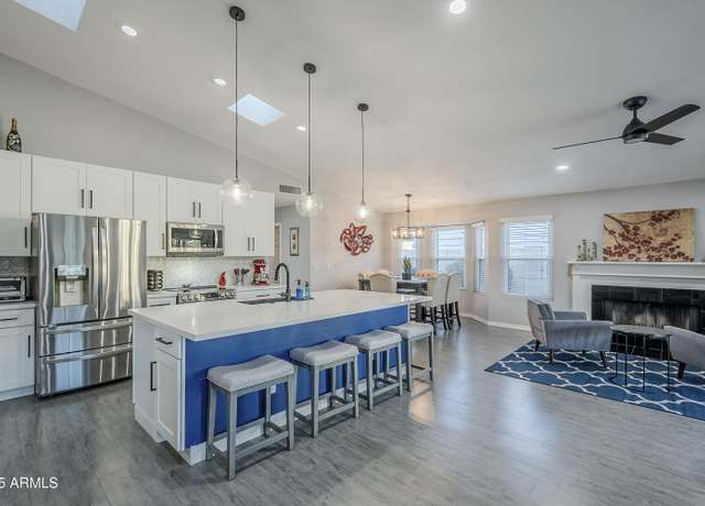 Property at 5507 E Grandview Rd, Scottsdale, AZ 85254, 3 beds, 2 baths