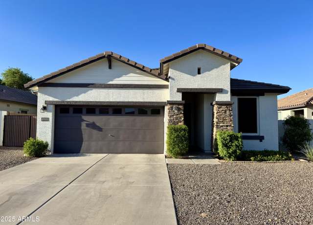 Property at 2715 E Canyon Creek Dr, Gilbert, AZ 85295, 4 beds, 3 baths