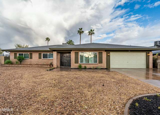 Property at 7605 N 45th Dr, Glendale, AZ 85301, 3 beds, 2 baths