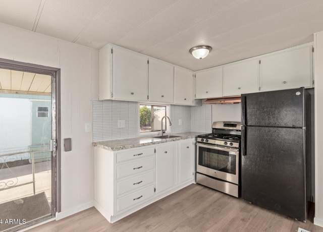 Property at 10712 E Apache Trl Unit A10, Apache Junction, AZ 85120, 1 bed, 1 bath