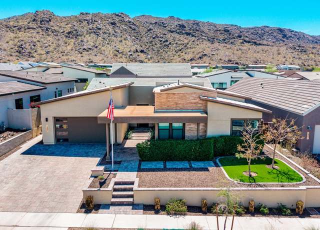 Property at 1341 E Paseo Way, Phoenix, AZ 85042, 4 beds, 3.5 baths