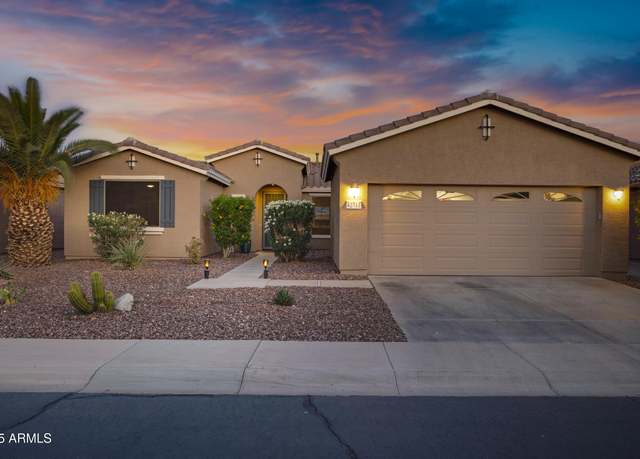 Property at 42711 W Darter Dr, Maricopa, AZ 85138, 2 beds, 2 baths