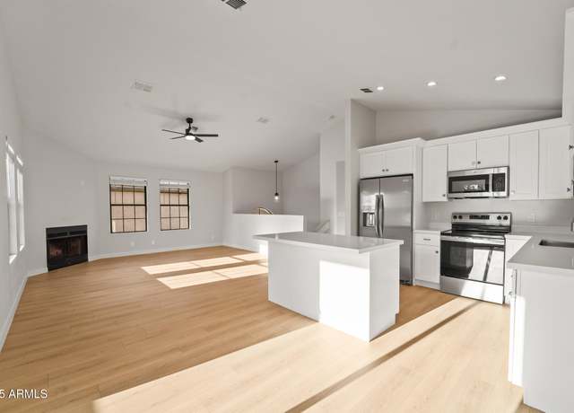 Property at 921 S Val Vista Dr #135, Mesa, AZ 85204, 4 beds, 2 baths