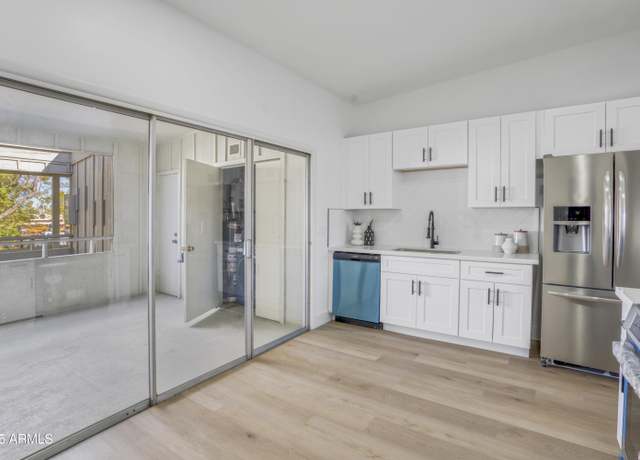 Property at 1030 E Bethany Home Rd #108, Phoenix, AZ 85014, 2 beds, 2 baths