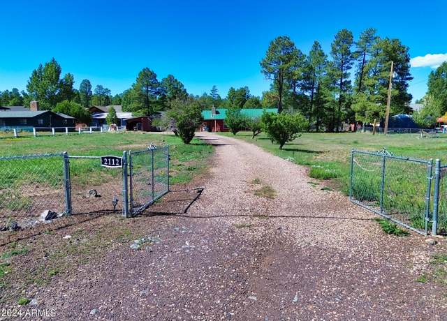 Property at 2112 Bonney Ln, Pinetop-lakeside, AZ 85929, 3 beds, 2 baths