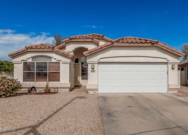 Property at 17943 N Woodrose Ave, Surprise, AZ 85374, 3 beds, 2 baths