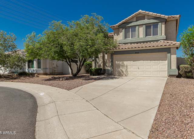 Property at 952 E Princeton Ave, Gilbert, AZ 85234, 3 beds, 2.5 baths