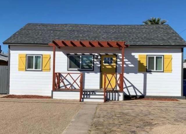 Property at 1926 E Adams St, Phoenix, AZ 85034, 3 beds, 2 baths