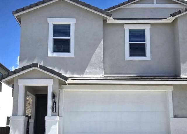 Property at 9823 S 11th St, Phoenix, AZ 85042, 4 beds, 2.5 baths