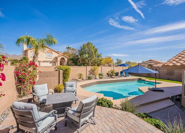 Property at 10490 E Dreyfus Ave E, Scottsdale, AZ 85260, 5 beds, 2.5 baths