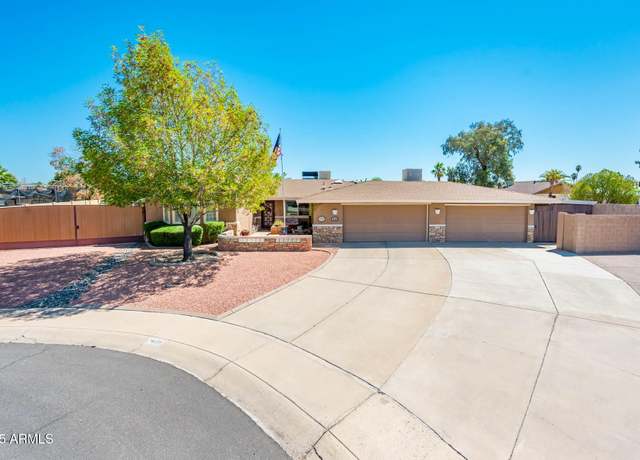 Property at 16425 N 46th Dr, Glendale, AZ 85306, 3 beds, 2 baths