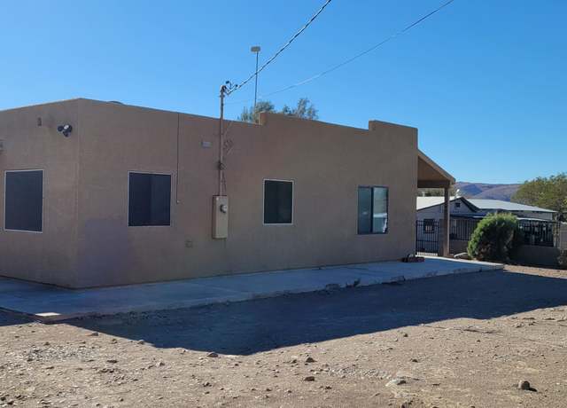 Property at 321 S Bridge St, Superior, AZ 85173, 2 beds, 1 bath