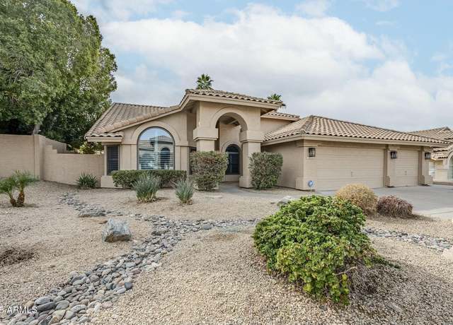 Property at 1835 E Brookwood Ct, Phoenix, AZ 85048, 3 beds, 2 baths