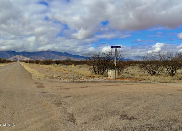 Property at TBD E 3 Canyons Rd Unit -, Hereford, AZ 85615