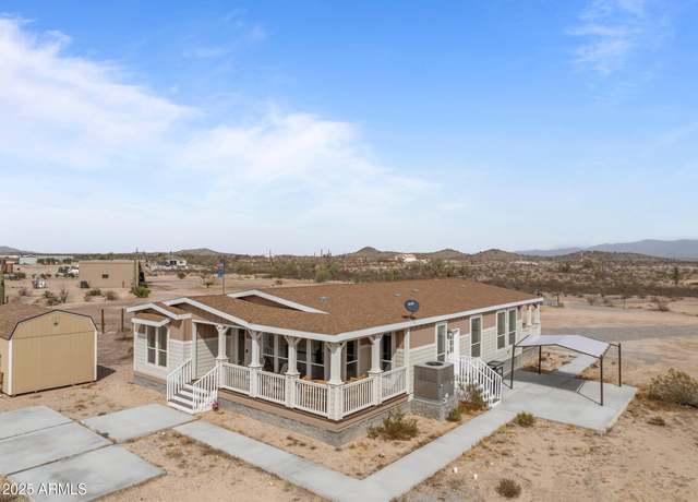Property at 4412 N 336th Ave, Tonopah, AZ 85354, 3 beds, 2 baths