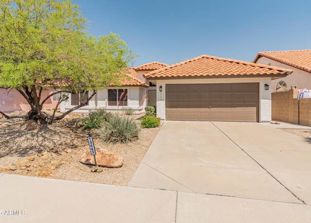 Property at 19443 N 36th St, Phoenix, AZ 85050, 3 beds, 2 baths