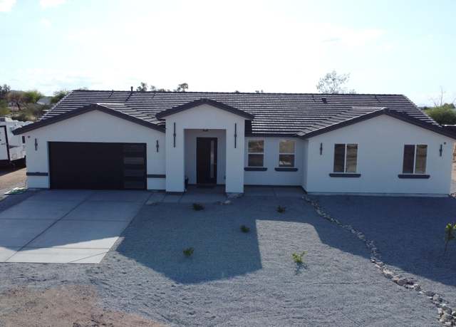 Property at 11798 S 216th Ave, Buckeye, AZ 85326, 4 beds, 3 baths