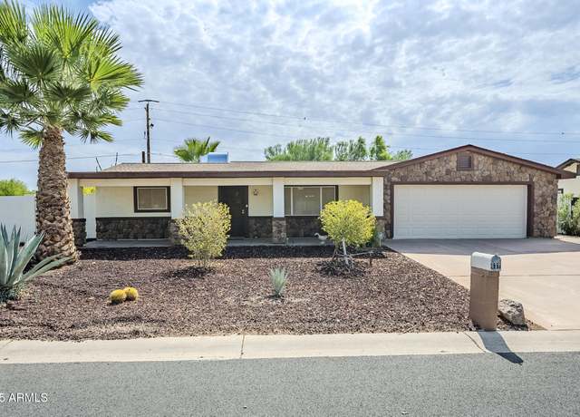 Property at 637 S Copper Dr, Apache Junction, AZ 85120, 2 beds, 1.5 baths