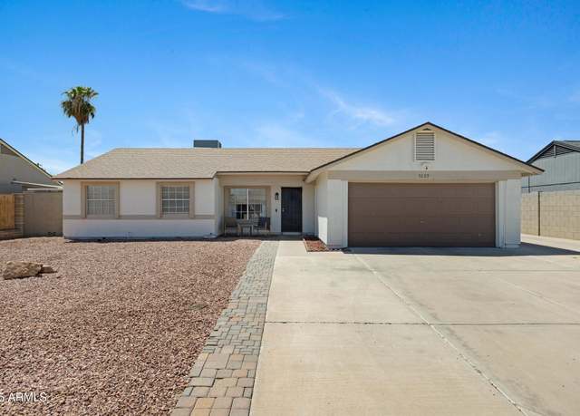 Property at 7225 W Canterbury Dr, Peoria, AZ 85345, 3 beds, 2 baths